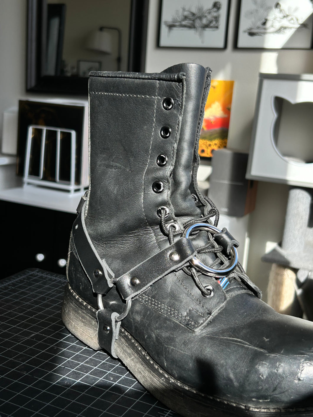 boot harness